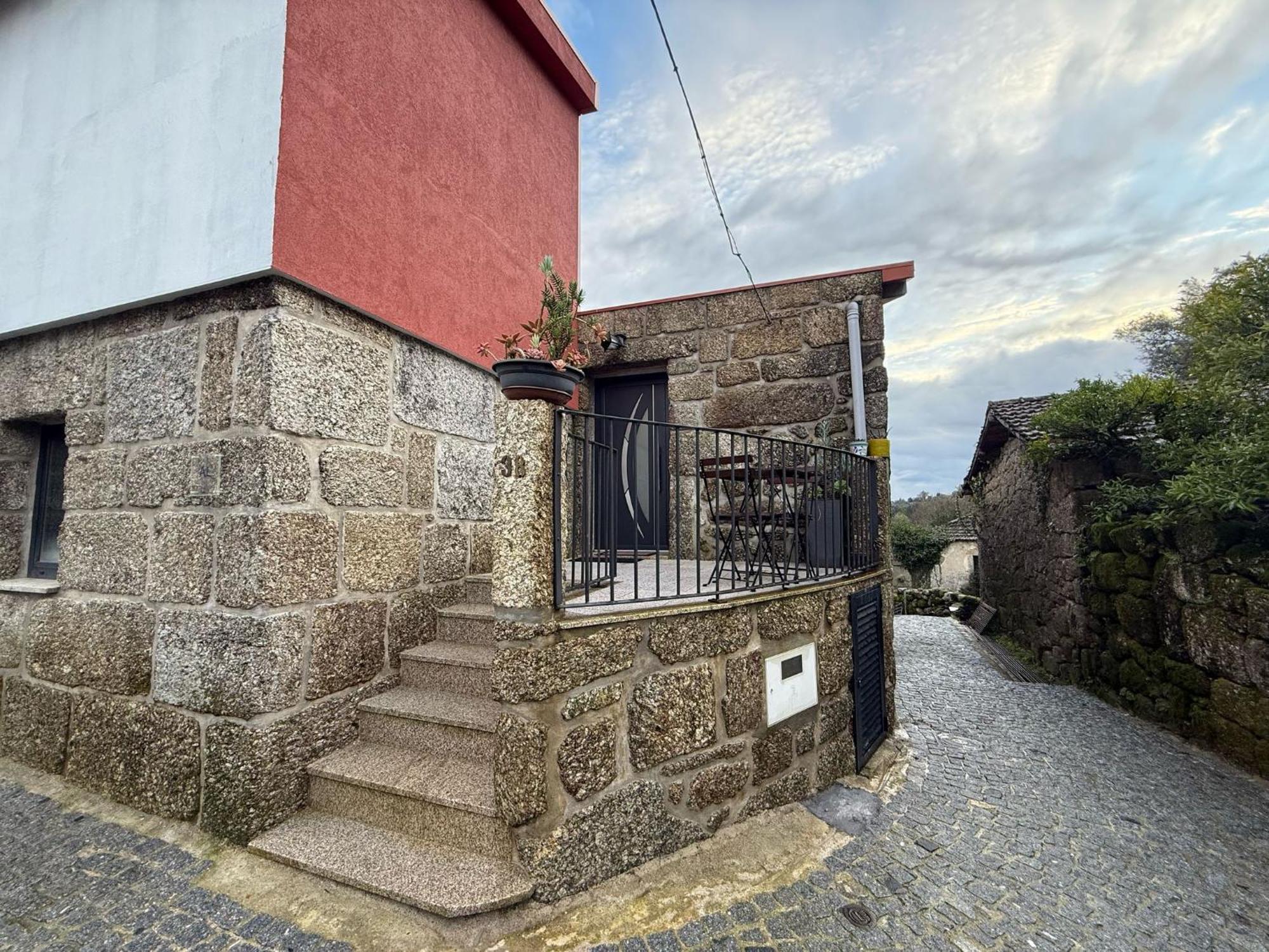 Casa Carlinhos Da Carreira Villa Terras de Bouro Luaran gambar